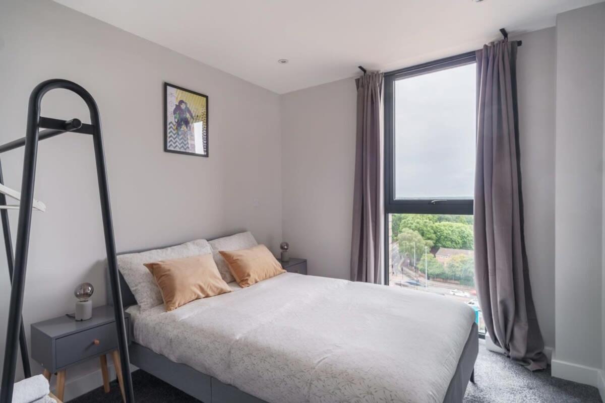 Fantastic 3 Bedroom Manchester Apartment Extérieur photo