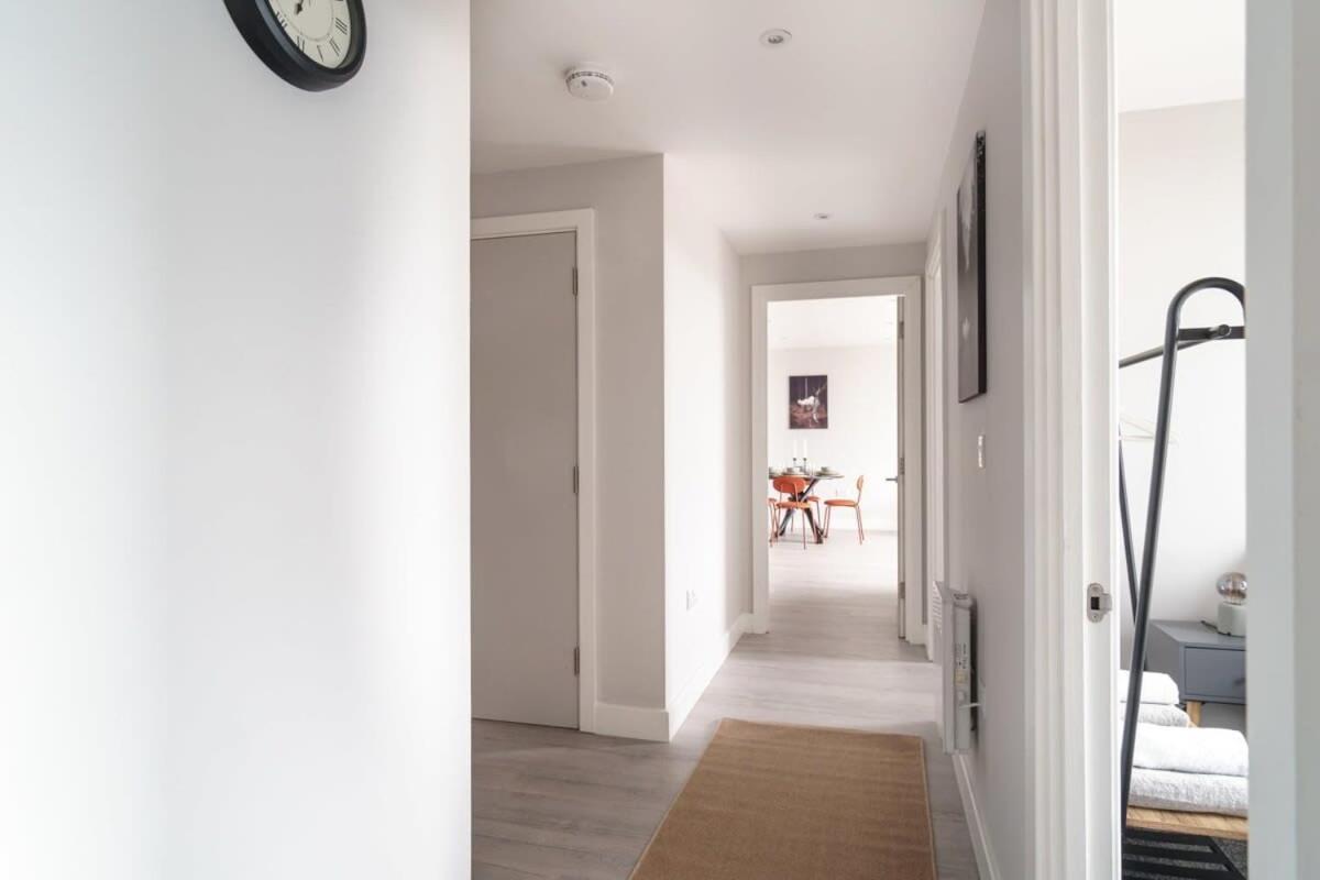 Fantastic 3 Bedroom Manchester Apartment Extérieur photo