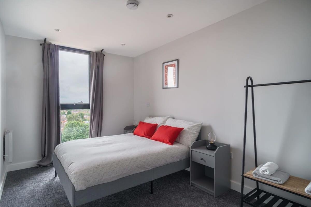 Fantastic 3 Bedroom Manchester Apartment Extérieur photo